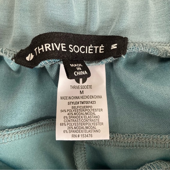 Thrive Societe Woman’s Ultralux Cargo Pocket Jogger Teal color Size M NWOT - Picture 7 of 8